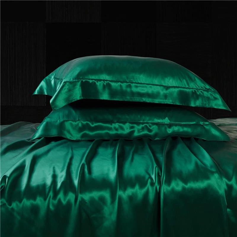 Emerald Silk Bedding Set